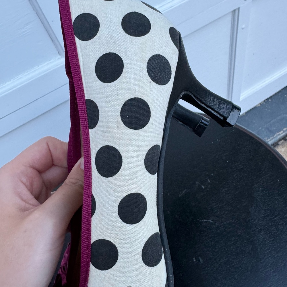 Polka Dot Pointed Low Heels with Magenta Bow Trim - Picture 2 of 6